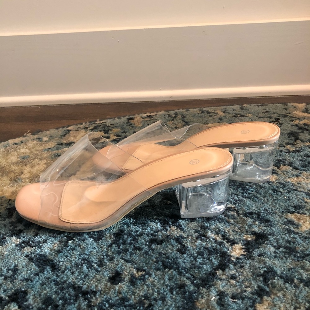 Block heeled slides
